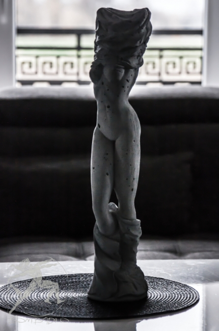 Oryginalna statuetka figurka Afrodyta z polskiej Pracowni Artystycznej Bombadilo. Produkt 100% Polski